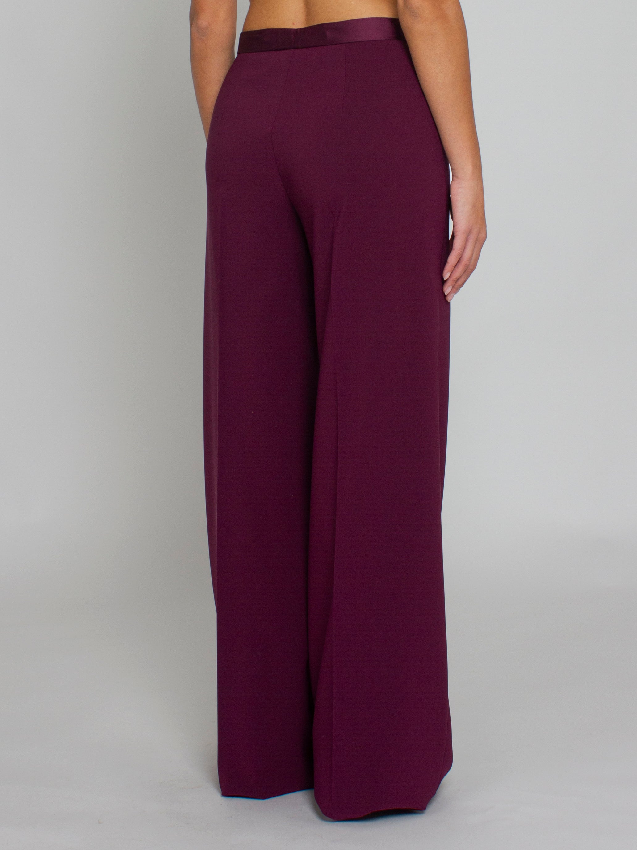 Pantalone in Tessuto Tecnico con Dettagli in Raso Rinascimento