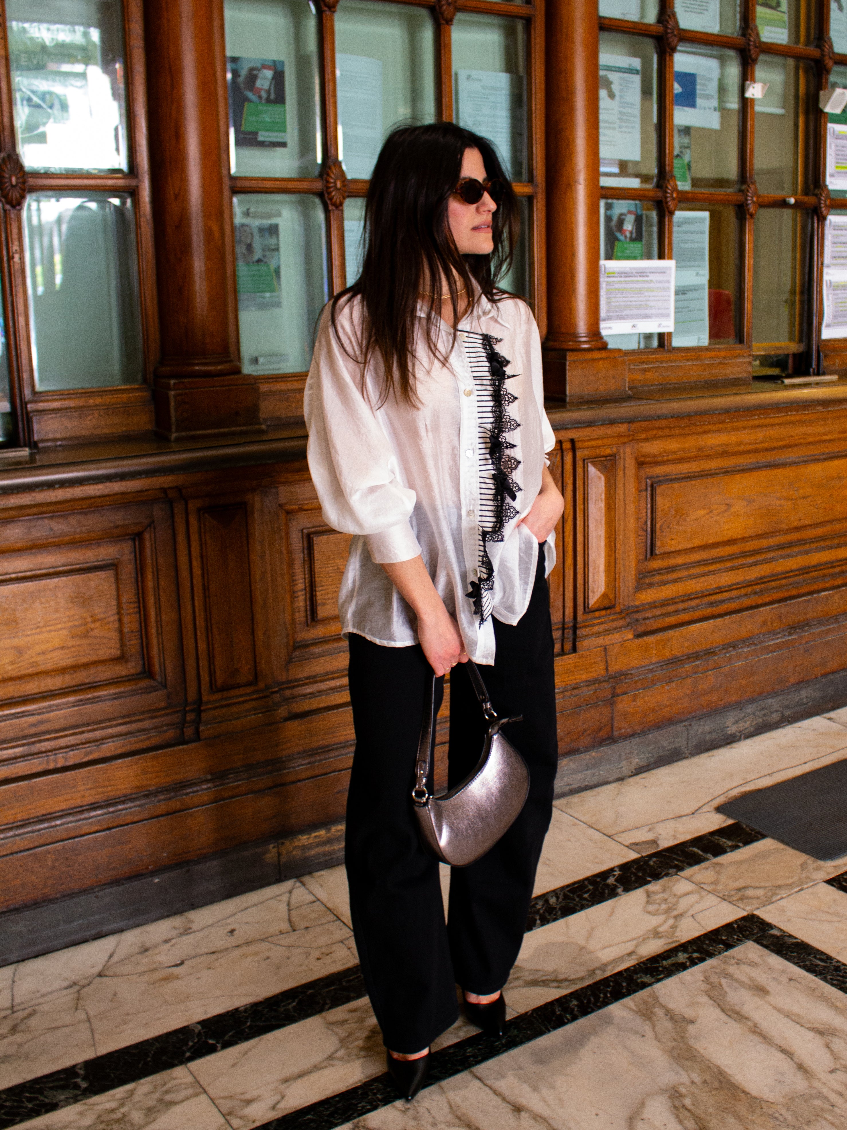 Camicia con Voilant e Pizzo Le Streghe