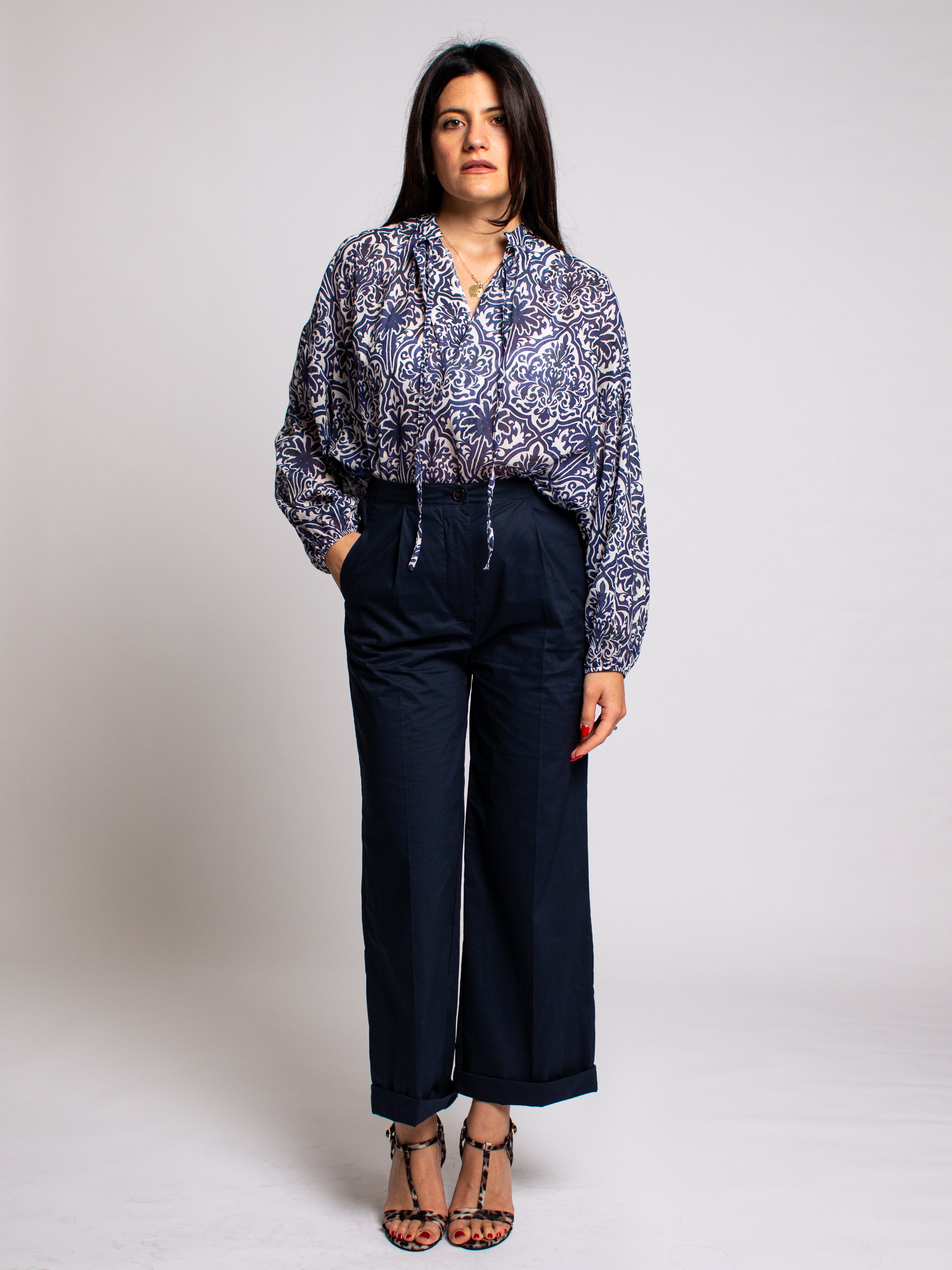 Blusa con laccio Two Way