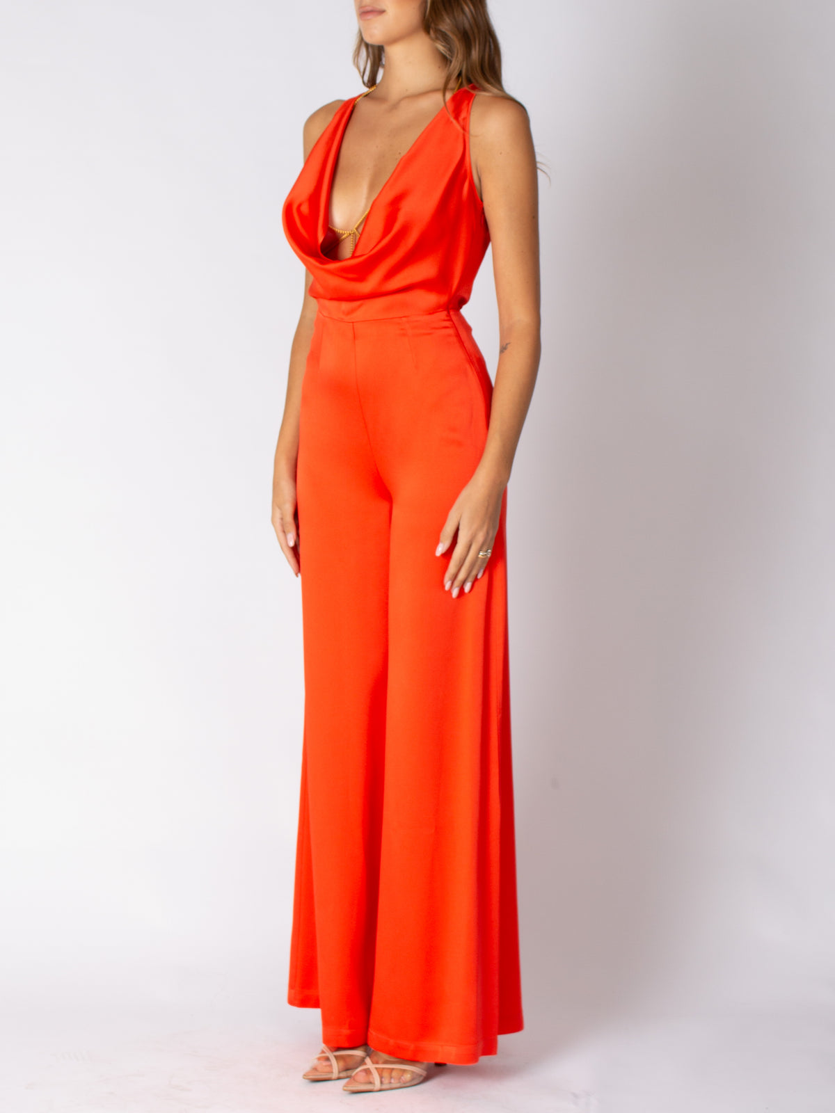 Fluid crêpe jumpsuit with bra accessory