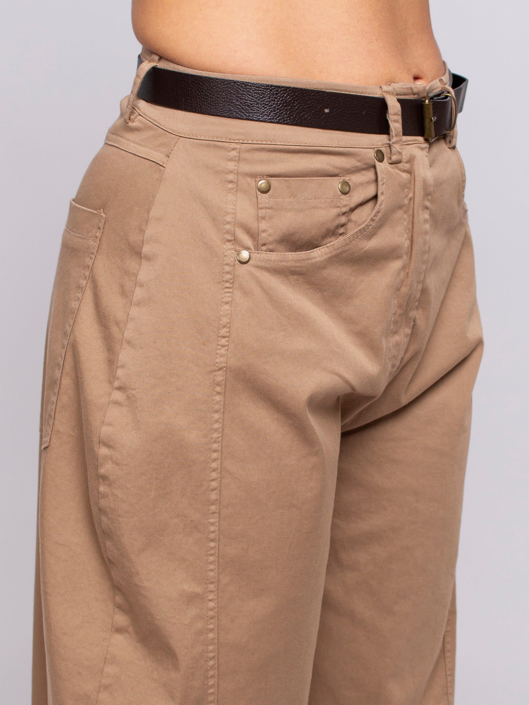 Pantalone barrel con cintura Vicolo