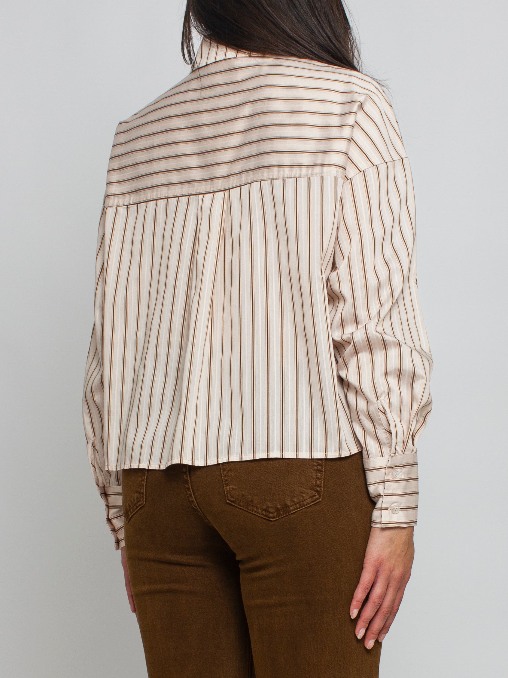 Camicia con applicazione sul colletto You Decide