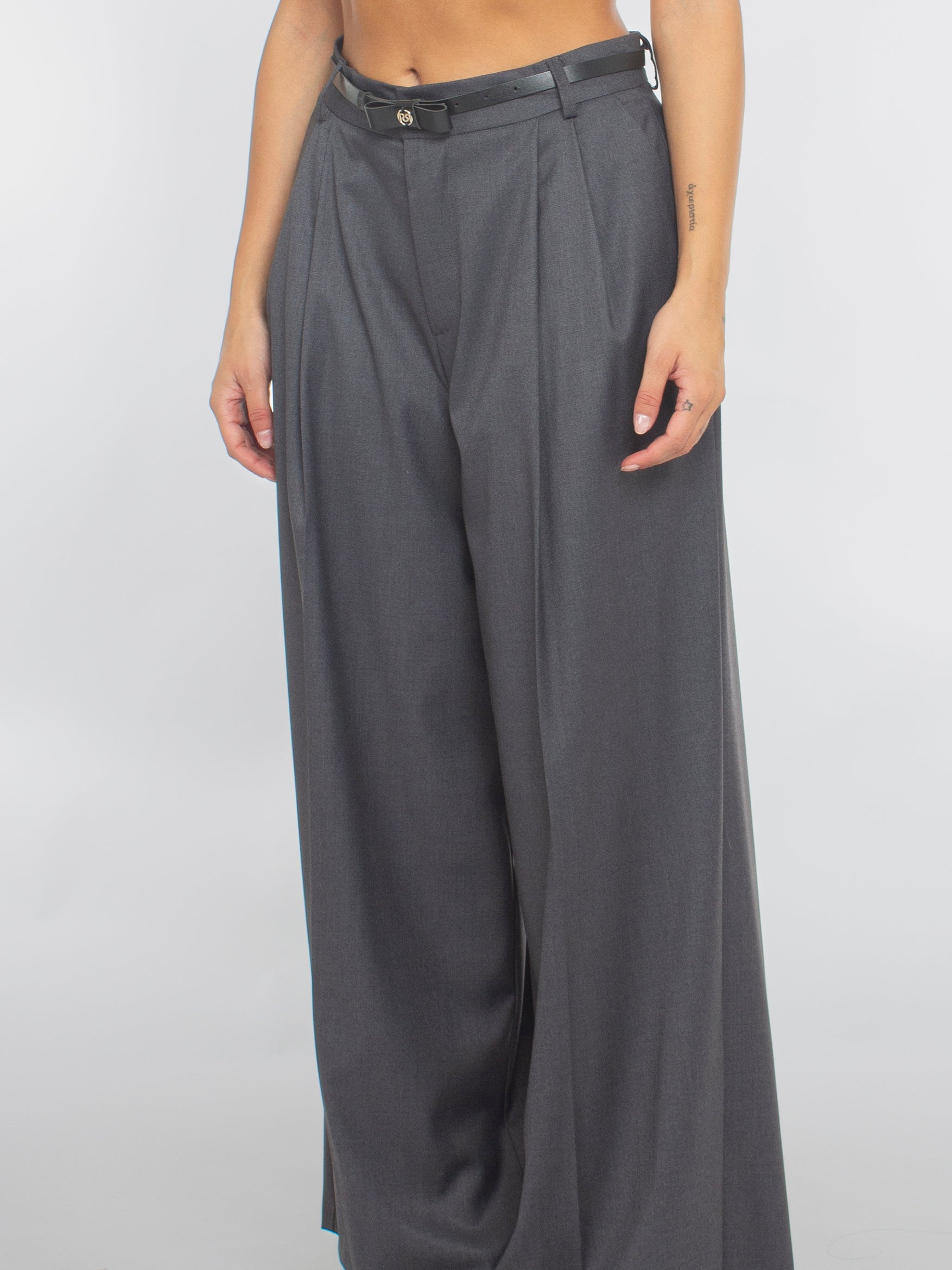 Pantalone palazzo con pence Rinascimento