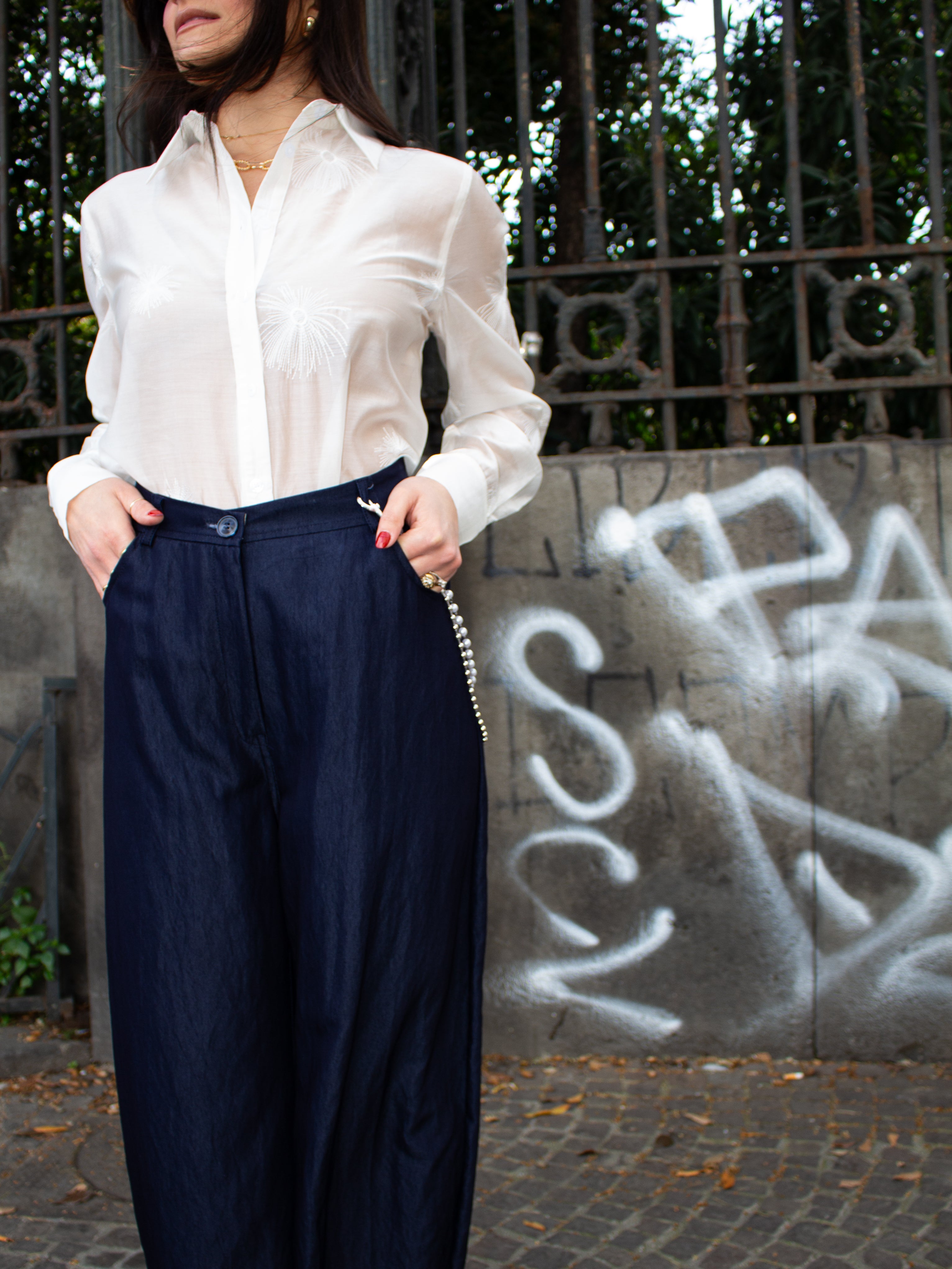 Pantalone con catena in perle You Decide