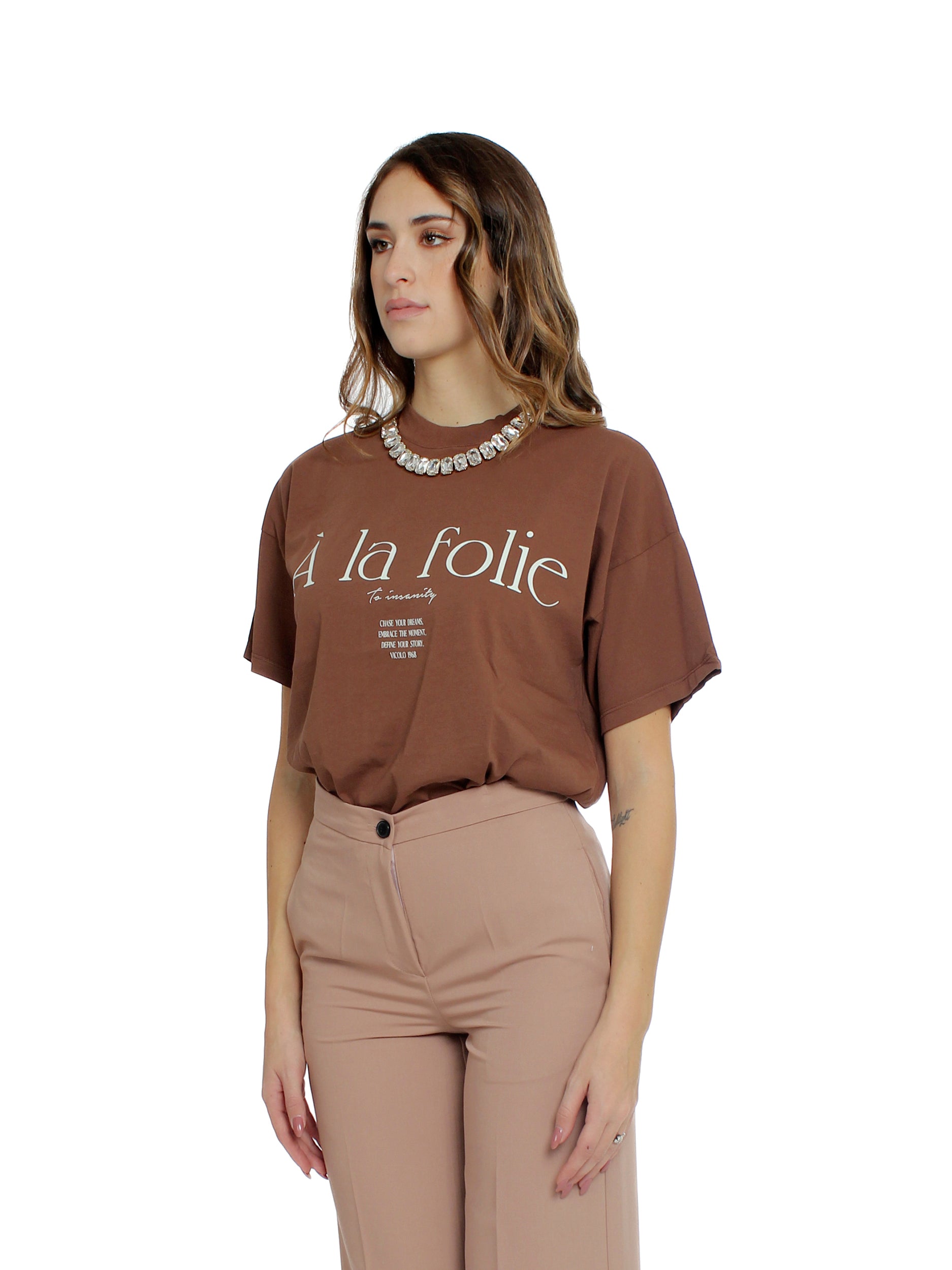 T-shirt over scritta "A la folie" Vicolo