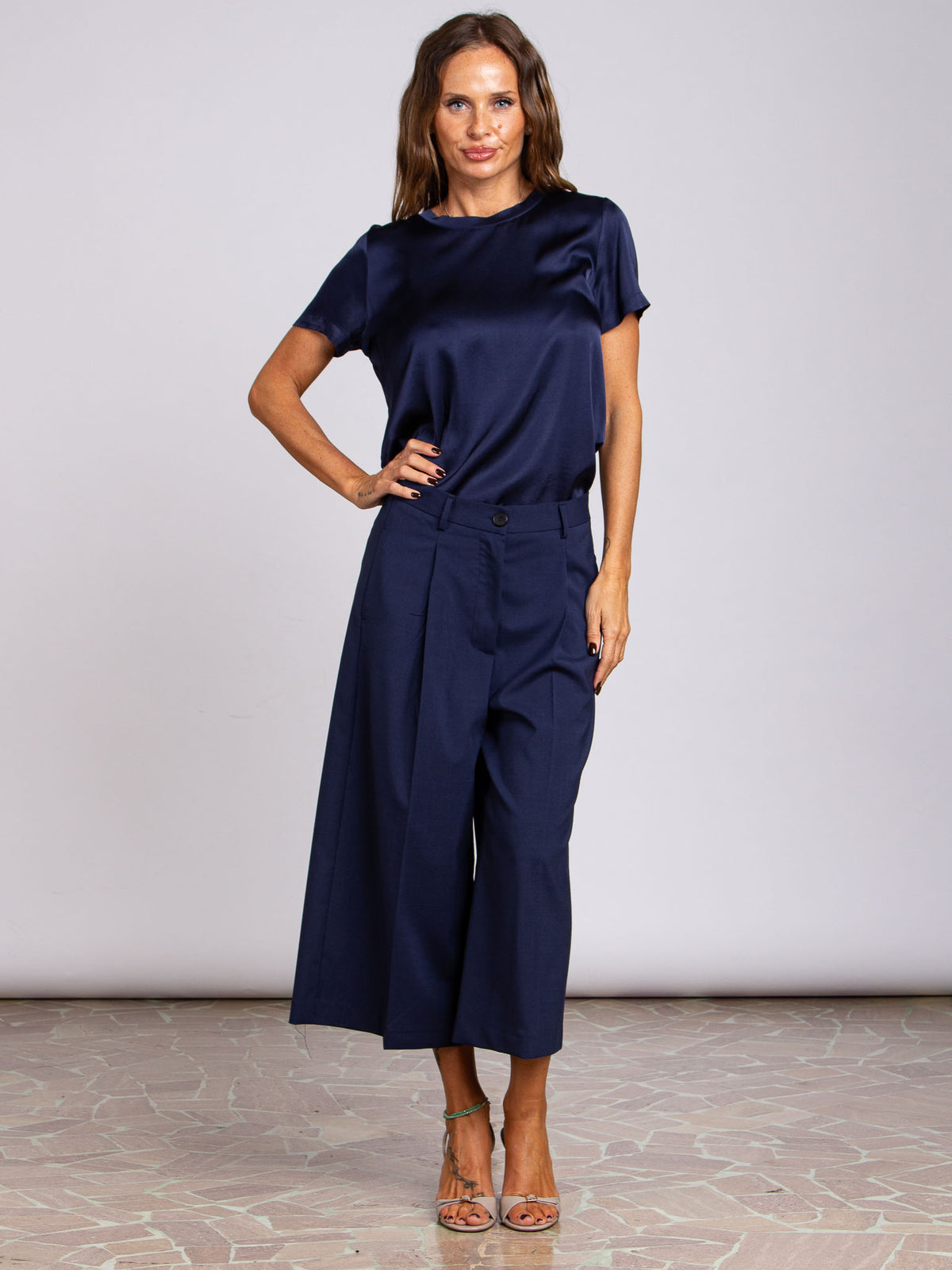 Tshirt in satin Vicolo