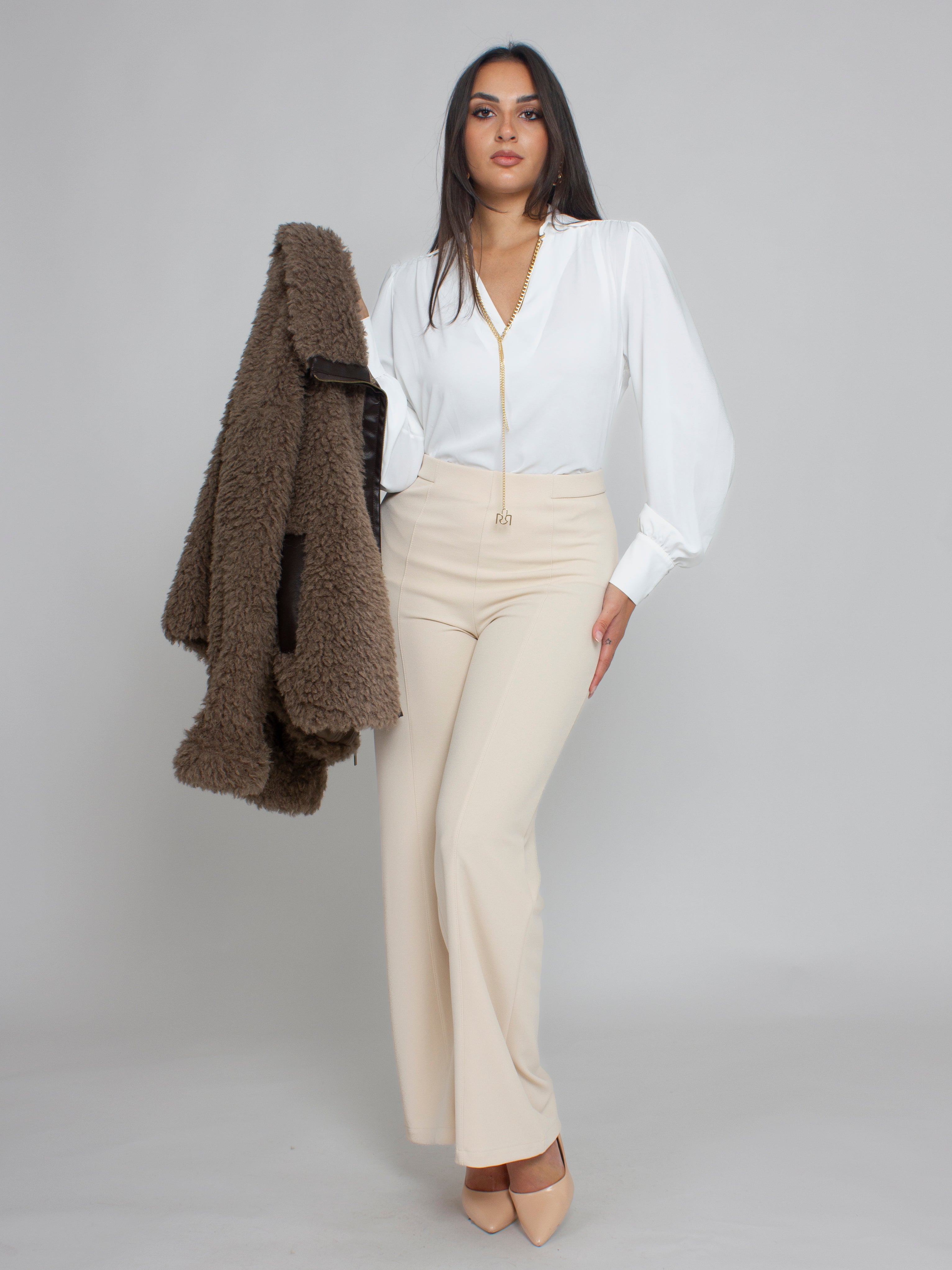 Blusa con Collana Rinascimento